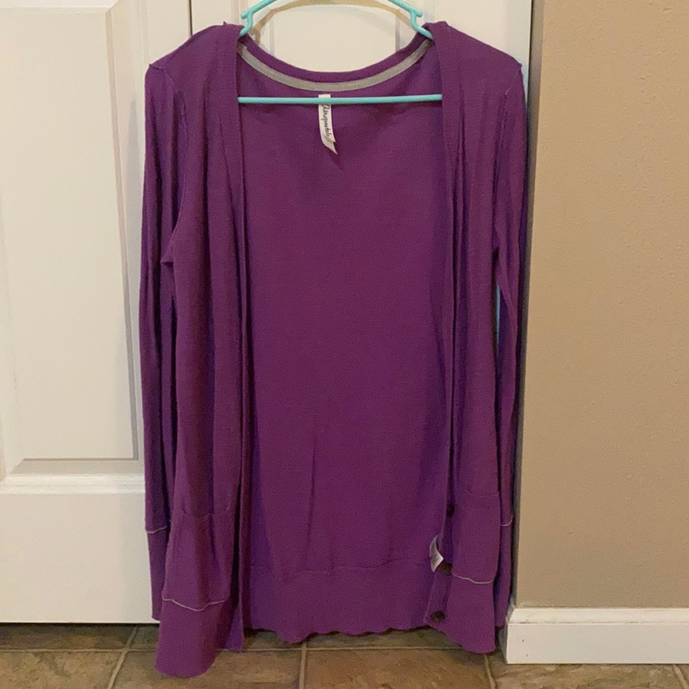 Purple Aeropostale cardigan with pockets!